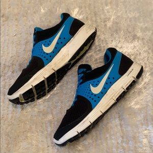 Nike shoes size US 6